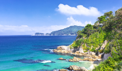 岩手県　夏の三陸の海　浪板海岸
